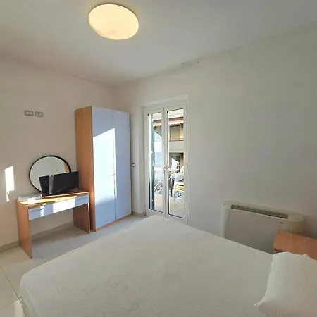 Apartment Sacramento 1piano Con Ascensore A457