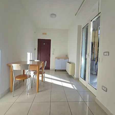 Sacramento 1piano Con Ascensore A457 * San Benedetto del Tronto